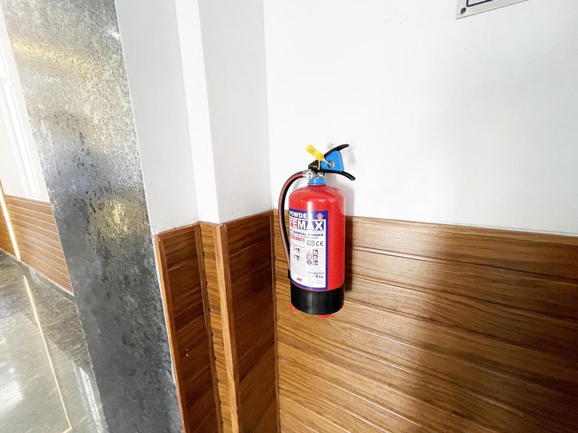 Hotel Tbs In 普里 外观 照片