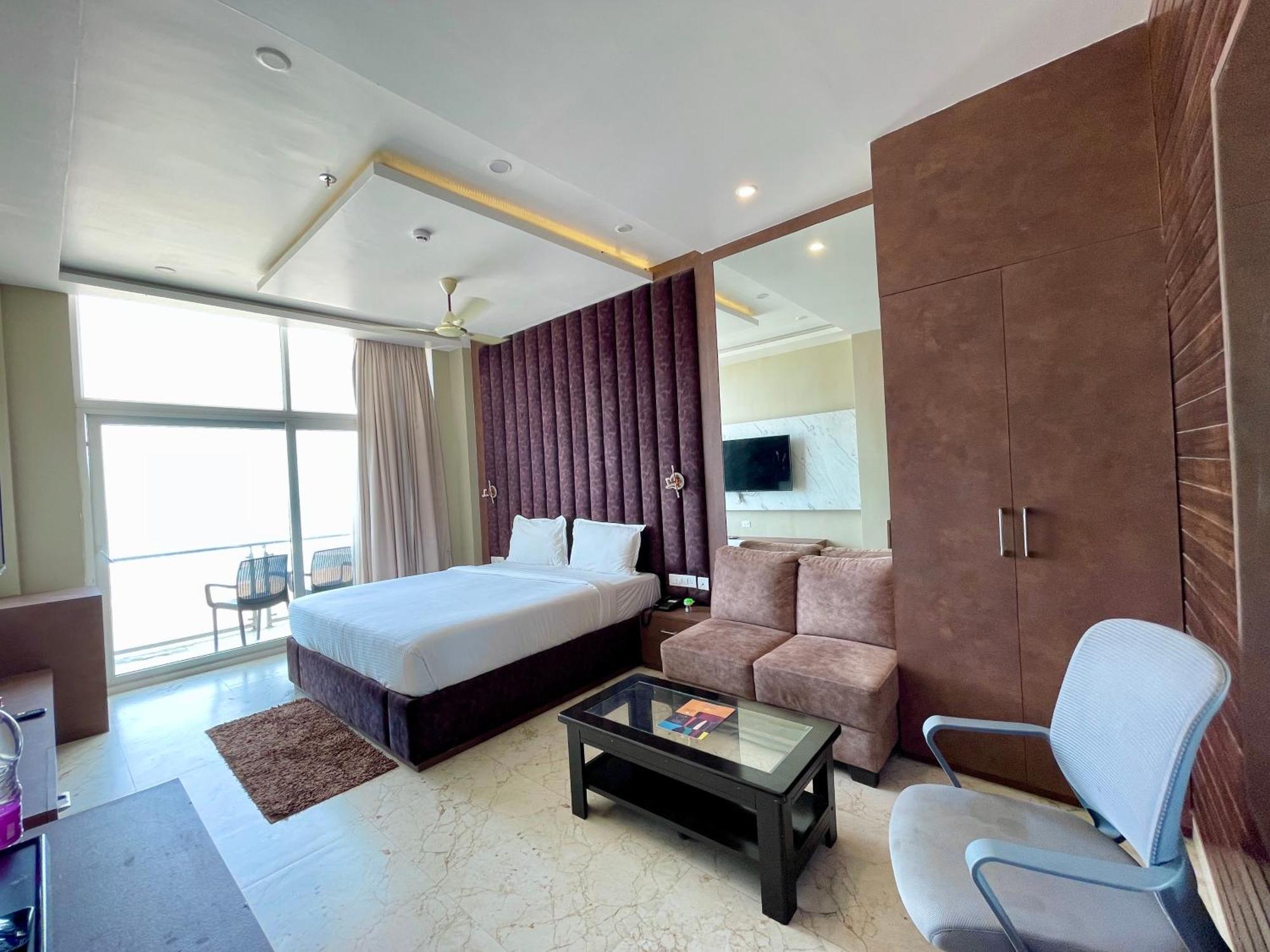 Hotel Tbs In 普里 外观 照片