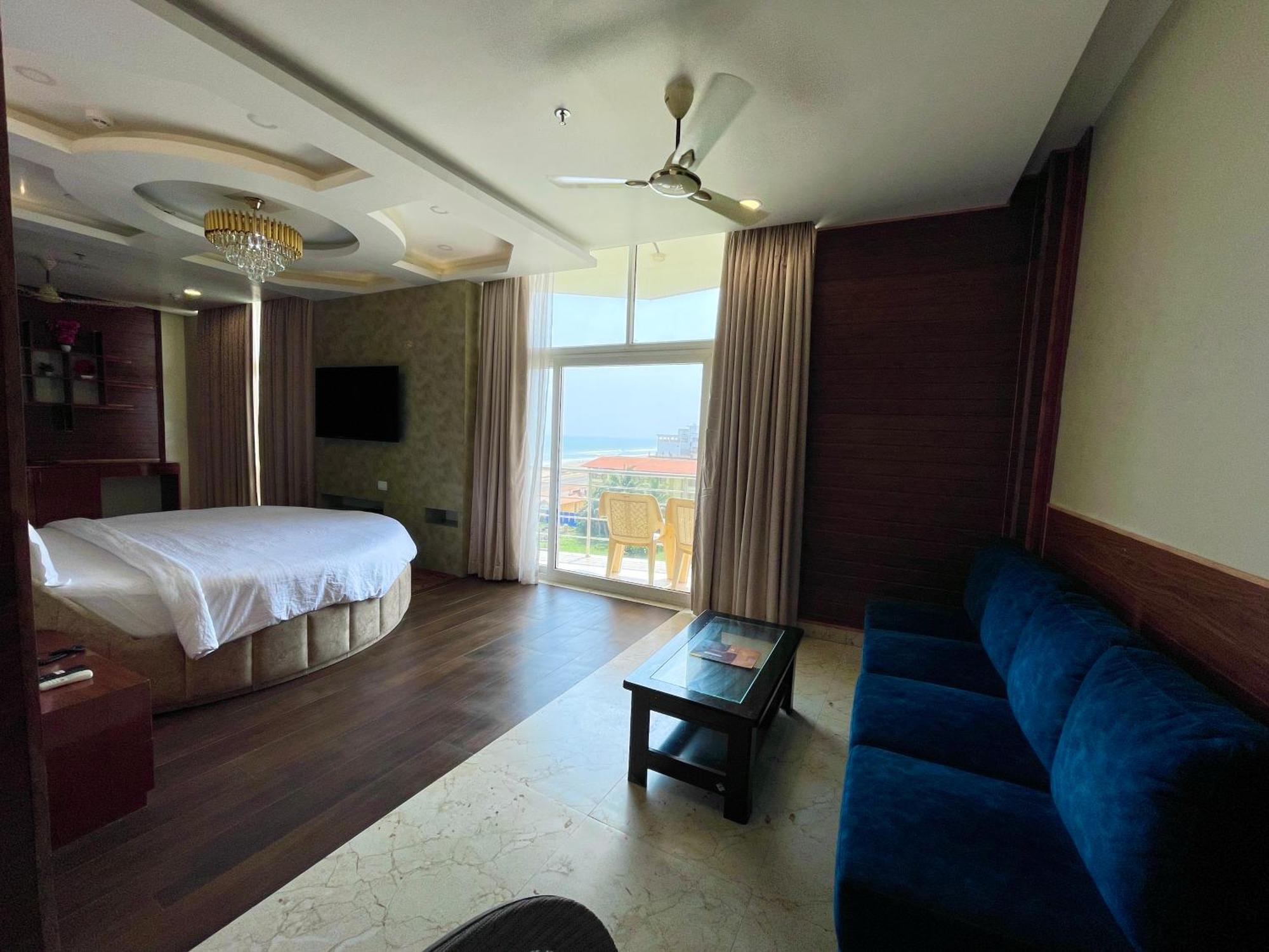 Hotel Tbs In 普里 外观 照片